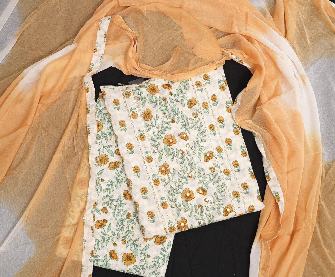 ETHEREAL WHITE & FLORAL PRINTED UNSTITCHED SUIT