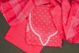 WHITE CHIKANKARI NECKLINE SOLID UNSTITCHED SUIT