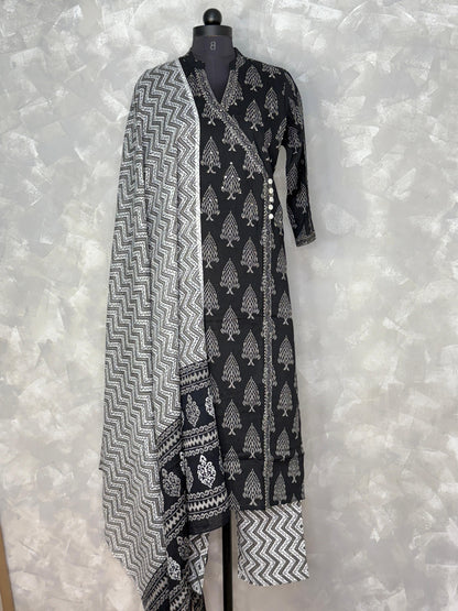 Ethnic Black & White Printed Cotton Angrakha Set