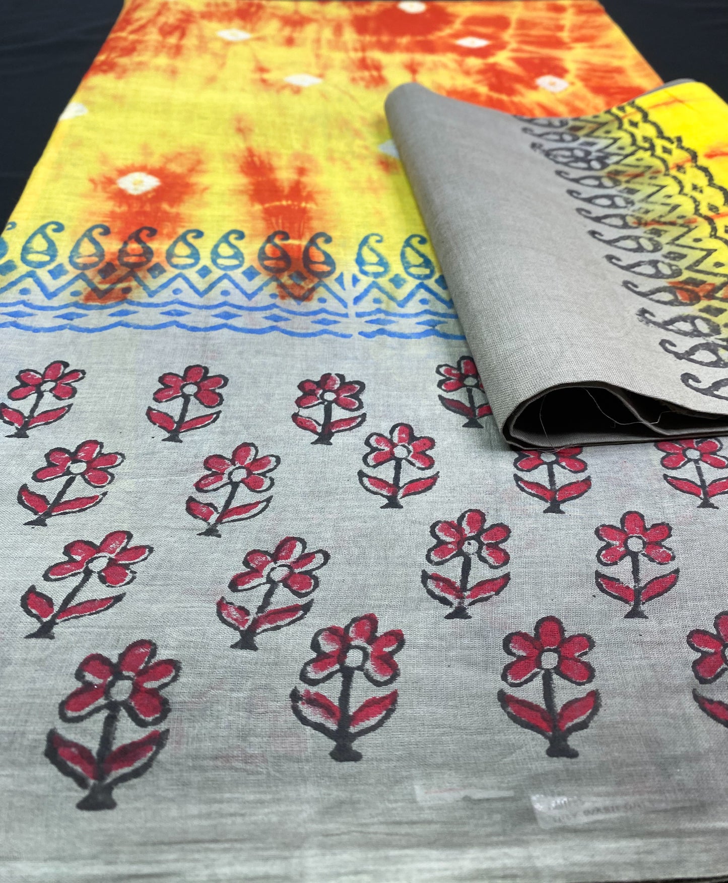 A POP OF COLOR TIE-DYE AND BLOCK PRINT PATTERNS COTTON SAREE