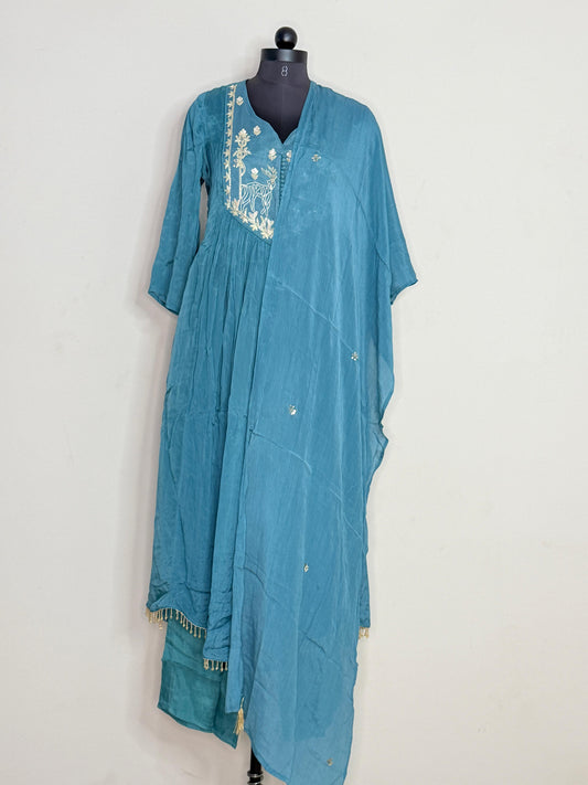 Neelaya Teal Hand-Embroidered Kurta Set